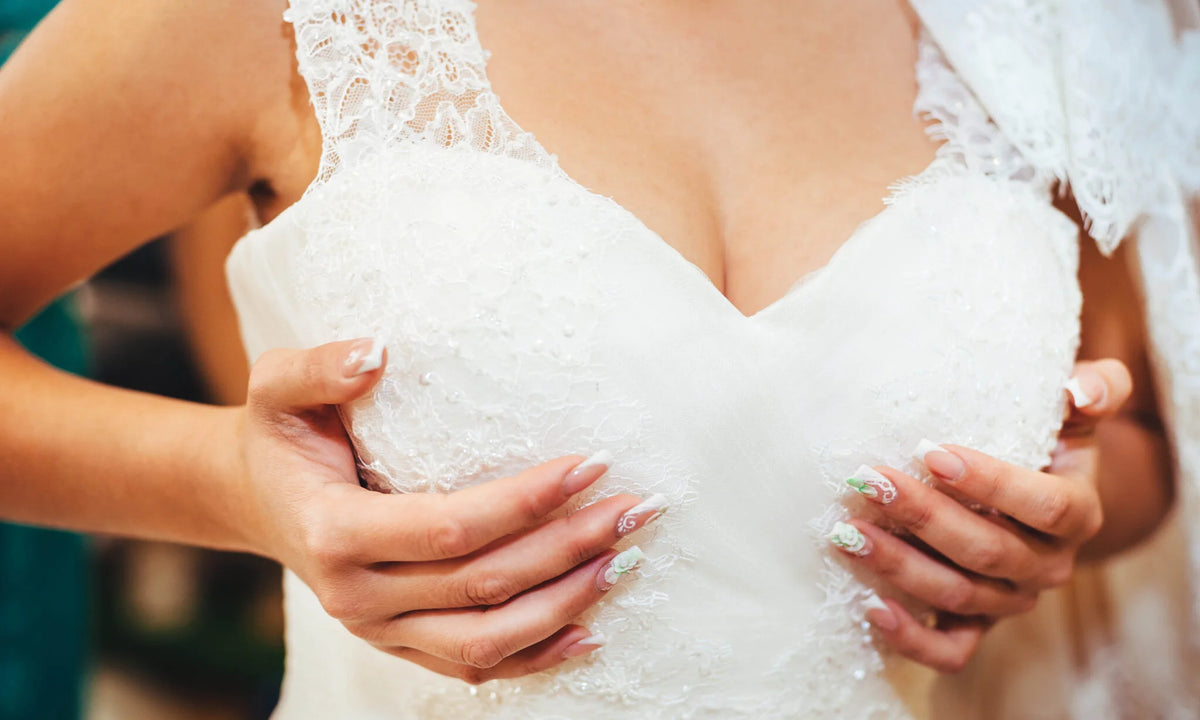AN INTIMATE GUIDE TO BUYING PERFECT BRIDAL BRAS