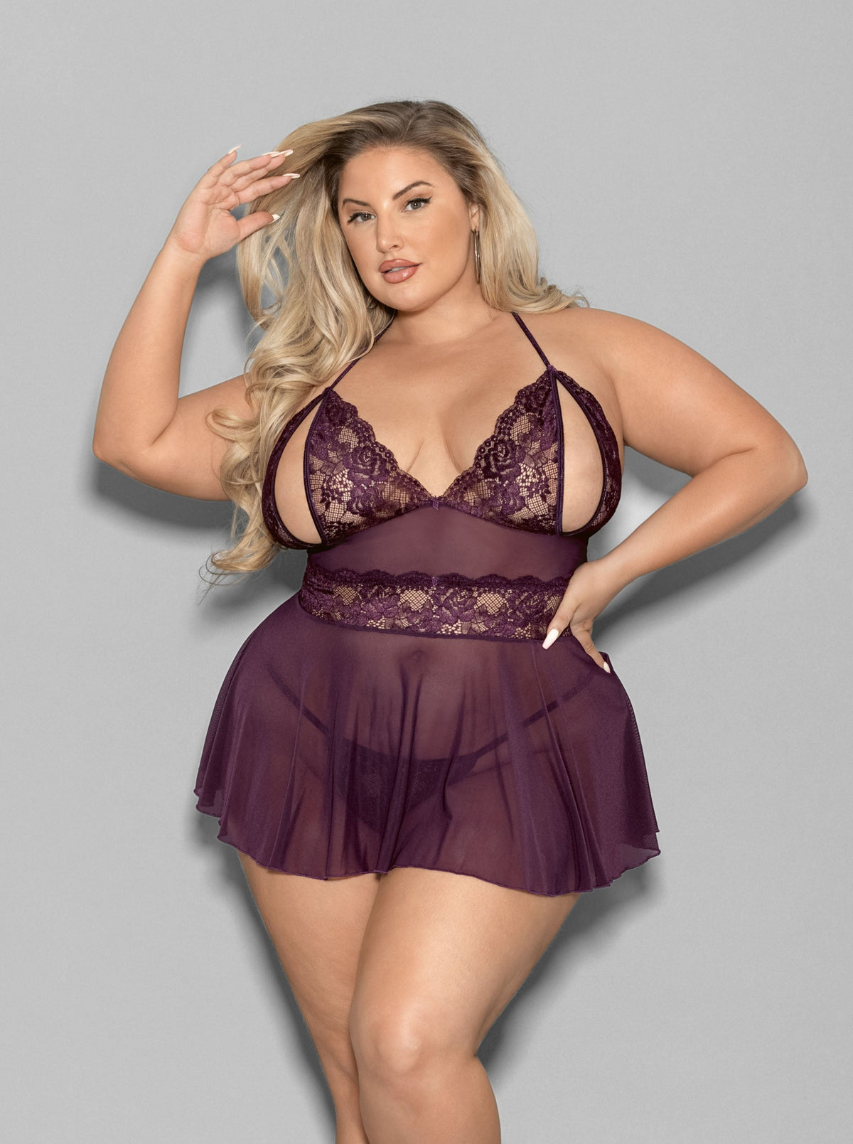 Queen Lace and Mesh Open Cup Shorty Babydoll