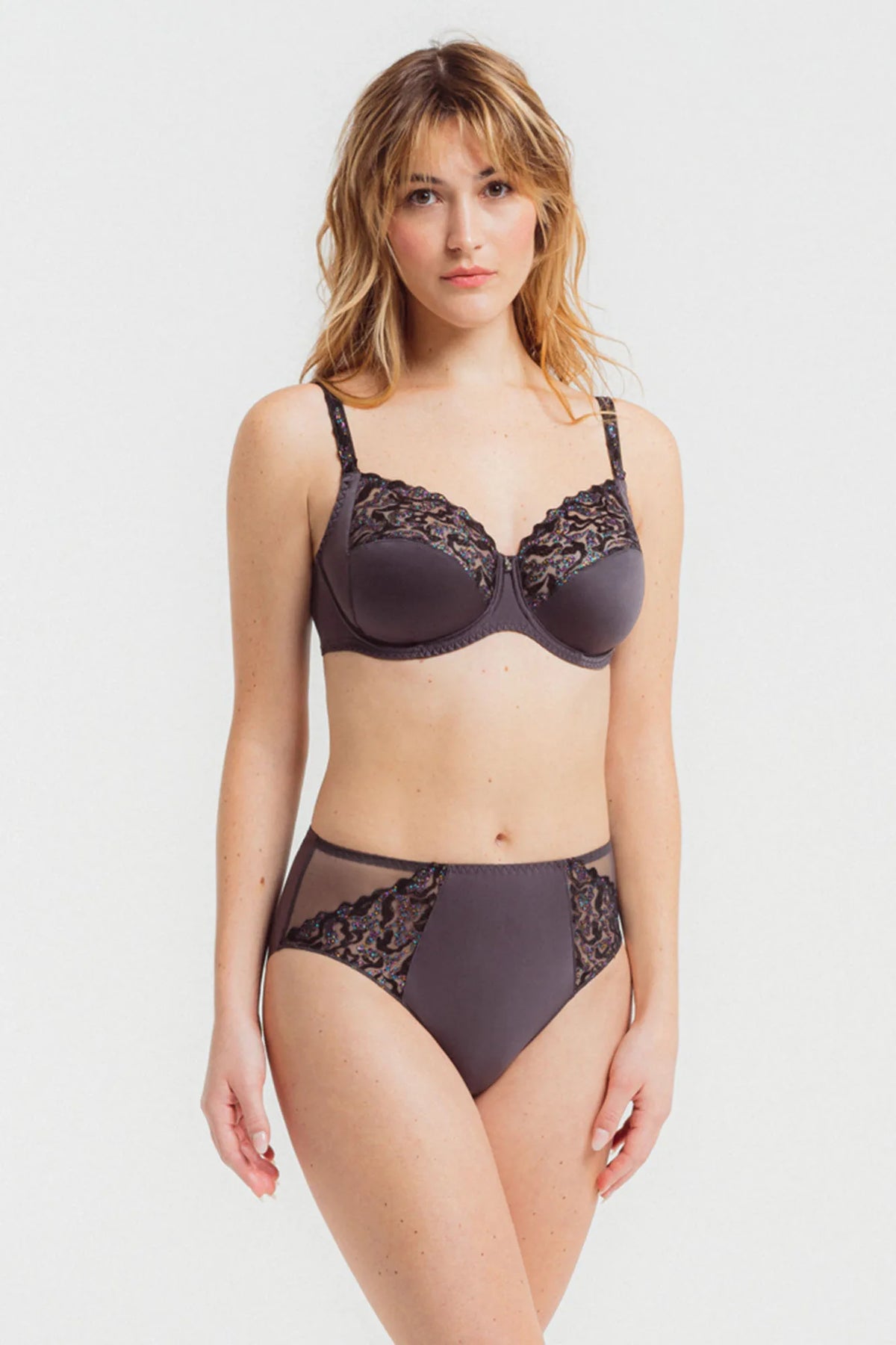Electric Waves Hipster panty and Full Cup Underwire Bra from Luisa Bracq at Belle Lacet Lingerie