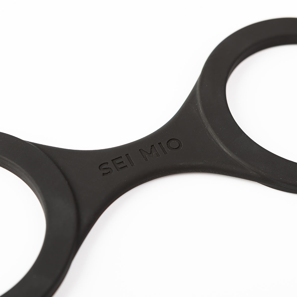 SEI MIO Handi-Cuffs Medium Super Strong Silicone Restraint Cuffs-Belle Lacet Lingerie