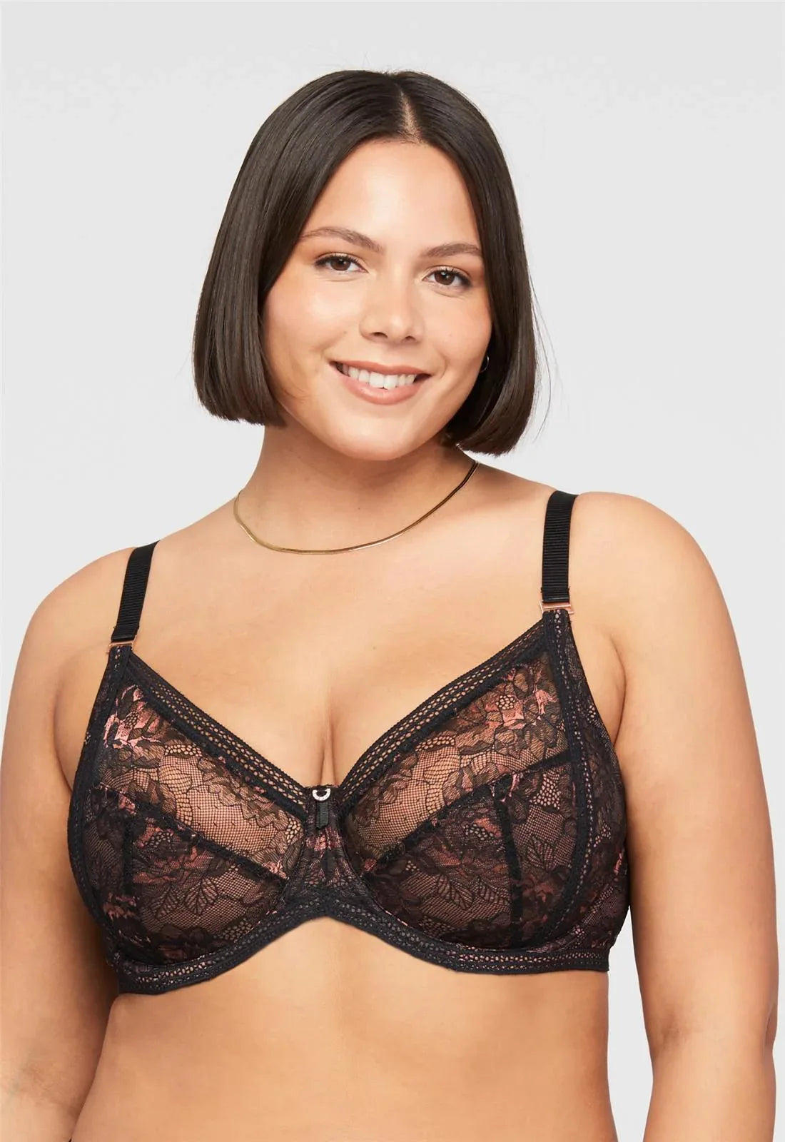 Enchanted Muse Full-Coverage Lace Bra at Belle Lacet Lingerie.