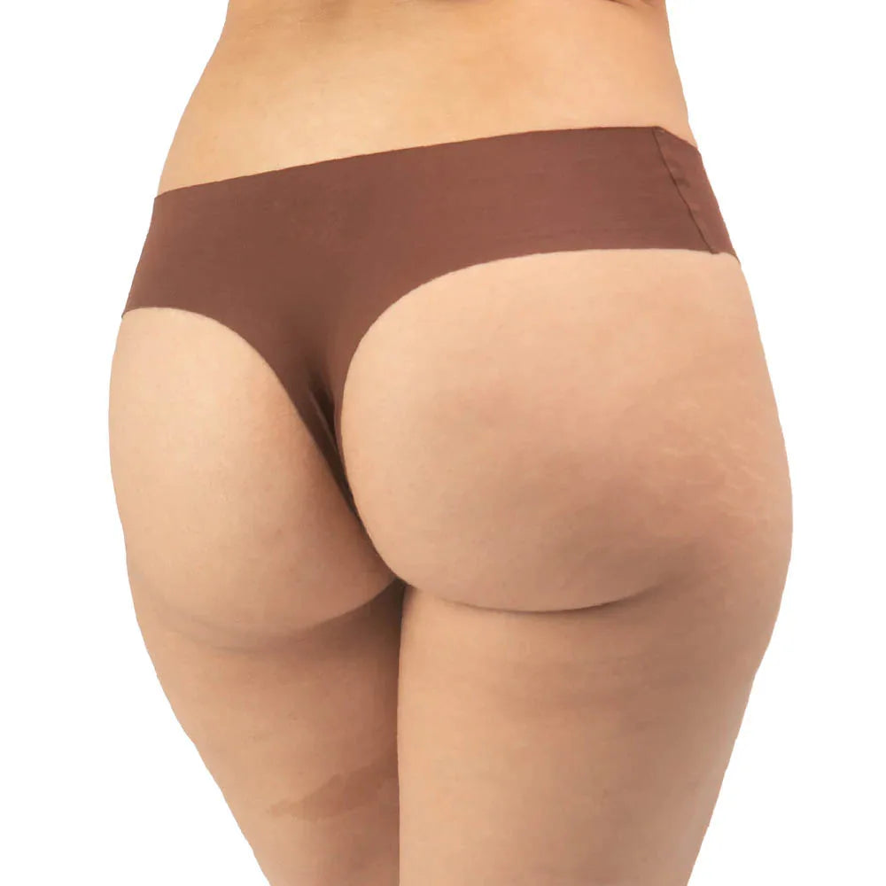Seamless, Organic Cotton Low-Rise Thong at Belle Lacet Lingerie