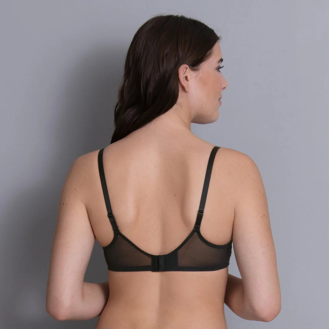 Rosa Faia Padded Basic Underwire Bra 5439 at Belle Lacet Lingerie