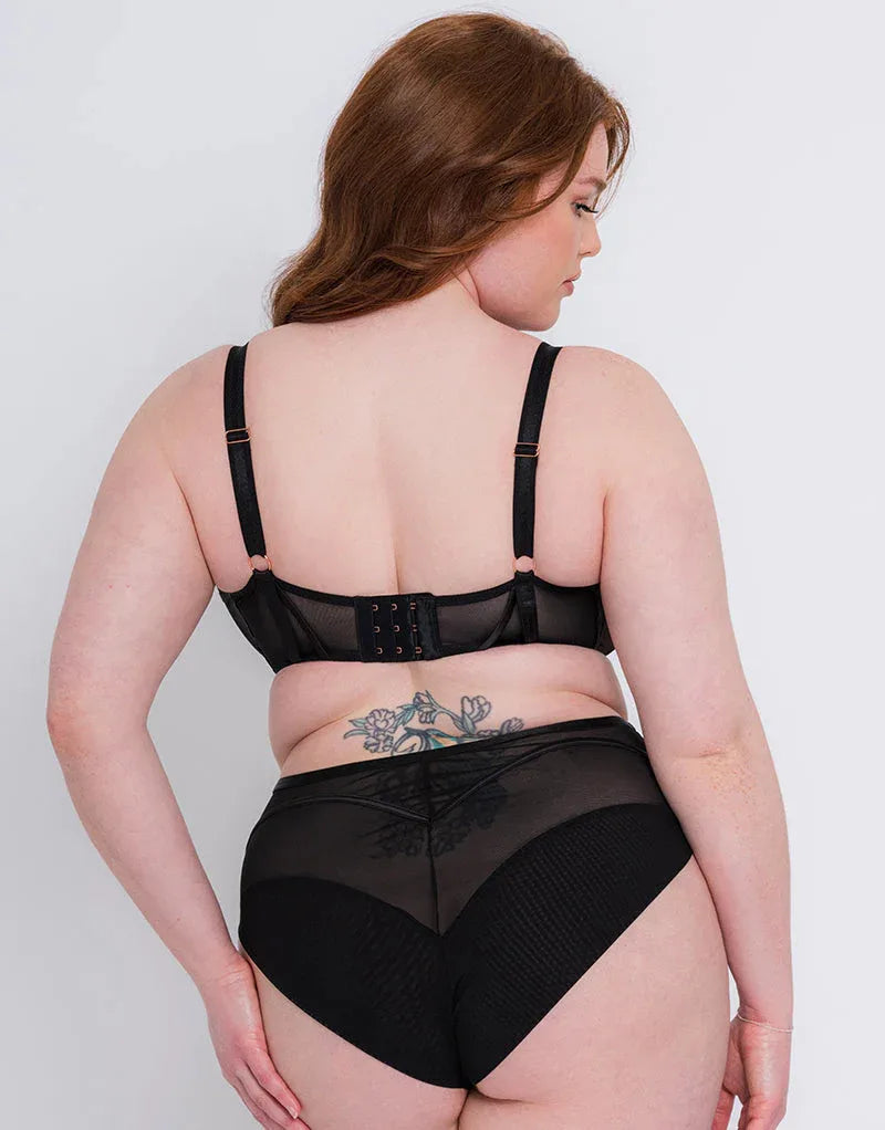 SENSES Plunge Bra-Belle Lacet Lingerie