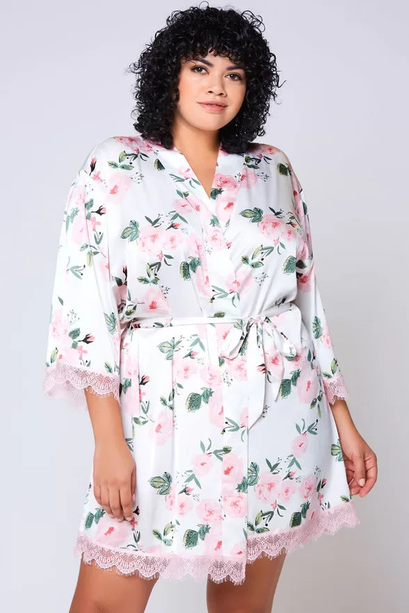 Evangeline Satin and Lace Robe in Plus Size at Belle Lacet Lingerie