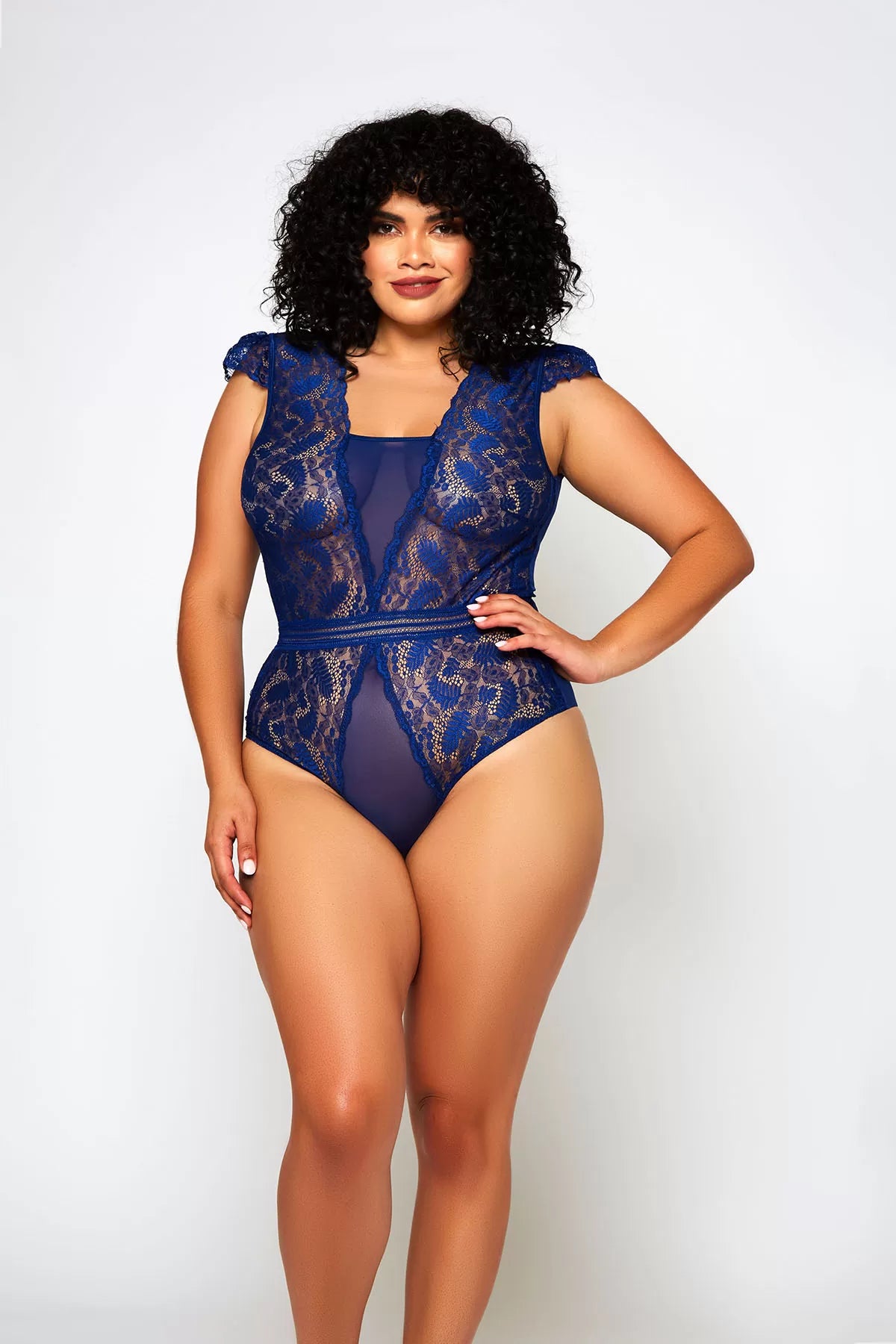 Katherine Teddy in plus size at Belle Lacet Lingerie in Gilbert and Phoenix.